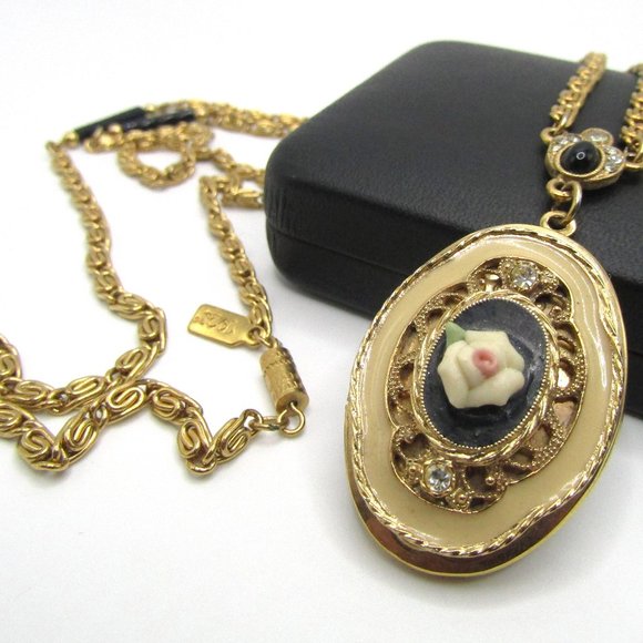 Vintage 1928 Locket Necklace Rose Enamel Victorian Revival 32" Long - Picture 1 of 7
